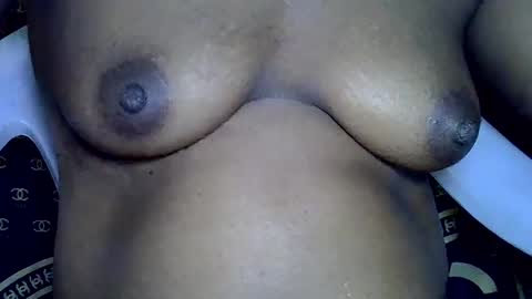 Snapshot of sexystella10 chatting on June 4, 2026, 8:31 am Stella online show from June 4, 2026, 8:31 am