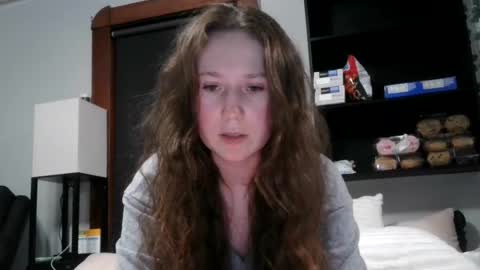 sexystephanie04 online show from September 27, 2025, 3:11 am
