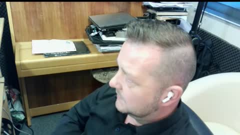 sexysteve80 online show from November 12, 2025, 1:00 pm