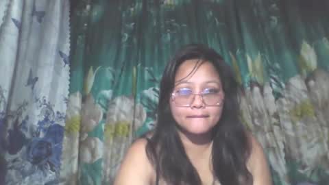 sexysweet0424 online show from November 26, 2025, 9:05 pm