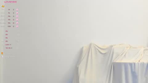 Sexythongslut online show from October 27, 2025, 6:12 pm