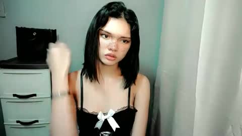 sexytight_tanya online show from October 23, 2025, 12:37 pm