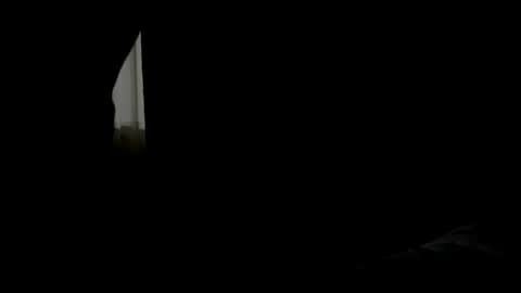 Smooth bi guy online show from October 6, 2025, 9:29 am