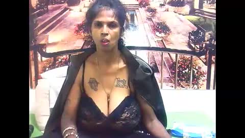 Snapshot of sexyva4u2luv chatting on February 27, 2025, 8:50 am sexyva4u2luv online show from February 27, 2025, 8:50 am