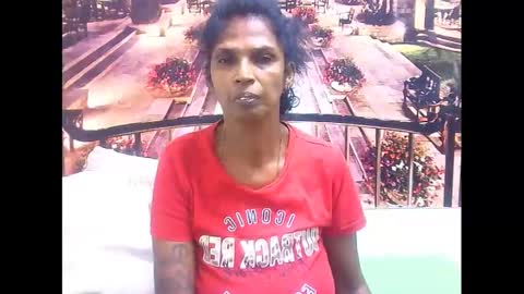 Snapshot of sexyva4u2luv chatting on March 5, 2025, 5:29 am sexyva4u2luv online show from March 5, 2025, 5:29 am