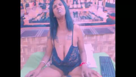 Snapshot of sexyva4u2luv chatting on September 26, 2025, 7:23 am sexyva4u2luv online show from September 26, 2025, 7:23 am