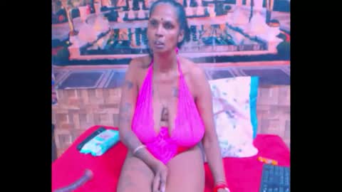 Snapshot of sexyva4u2luv chatting on October 8, 2025, 7:00 pm sexyva4u2luv online show from October 8, 2025, 7:00 pm