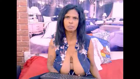 Snapshot of sexyva4u2luv chatting on May 7, 2026, 6:57 pm sexyva4u2luv online show from May 7, 2026, 6:57 pm