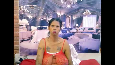 Snapshot of sexyva4u2luv chatting on May 15, 2026, 7:48 am sexyva4u2luv online show from May 15, 2026, 7:48 am