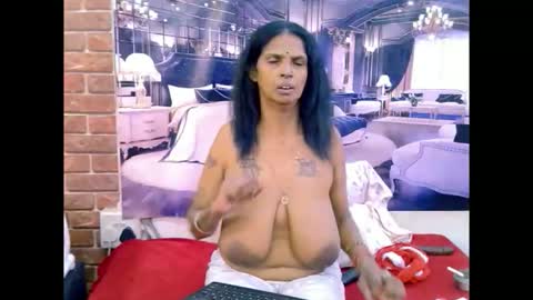 Snapshot of sexyva4u2luv chatting on May 20, 2026, 6:41 am sexyva4u2luv online show from May 20, 2026, 6:41 am