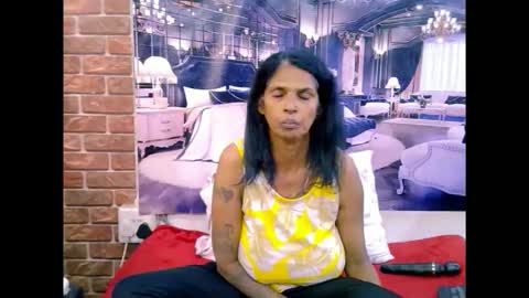 Snapshot of sexyva4u2luv chatting on May 28, 2026, 6:16 pm sexyva4u2luv online show from May 28, 2026, 6:16 pm