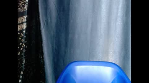 Blue online show from December 13, 2024, 10:08 am