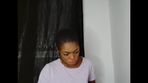 Blue online show from November 15, 2025, 8:33 am