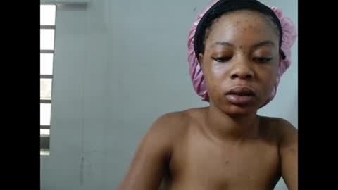 sexyxpeach online show from March 31, 2026, 4:07 pm