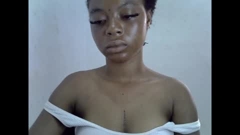 Snapshot of sexyxpeach chatting on April 20, 2026, 10:51 am sexyxpeach online show from April 20, 2026, 10:51 am