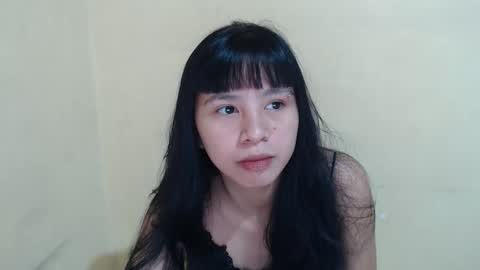 sexyycici online show from June 1, 2026, 1:35 pm