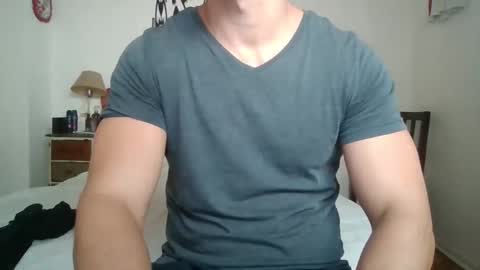 sexyyphilip online show from February 25, 2026, 4:27 pm