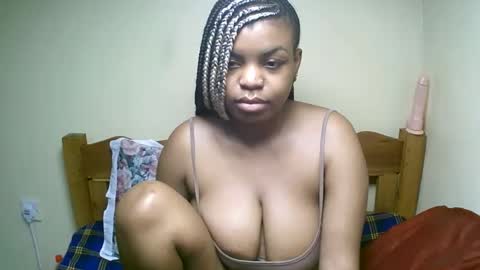 sexyyred_ online show from February 8, 2026, 12:19 pm