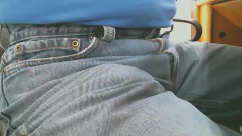 Snapshot of sflgentlman chatting on January 15, 2025, 9:41 pm Bruce online show from January 15, 2025, 9:41 pm