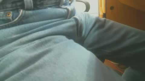 Snapshot of sflgentlman chatting on January 31, 2025, 9:26 pm Bruce online show from January 31, 2025, 9:26 pm