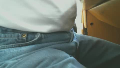 Snapshot of sflgentlman chatting on September 17, 2025, 5:36 pm Bruce online show from September 17, 2025, 5:36 pm