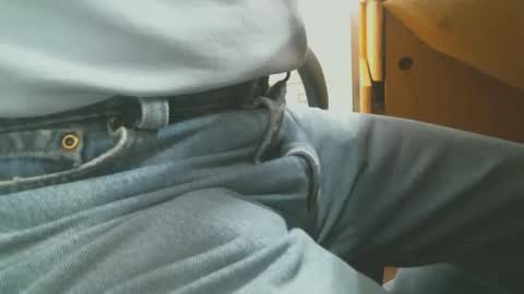 Snapshot of sflgentlman chatting on April 6, 2026, 8:21 pm Bruce online show from April 6, 2026, 8:21 pm