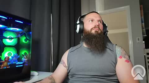 Snapshot of sflmarriedguy chatting on February 27, 2025, 2:21 pm SouthFloridaStr8guy online show from February 27, 2025, 2:21 pm