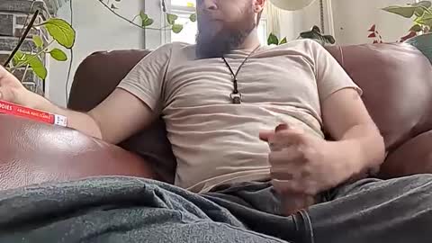 Gee online show from February 3, 2026, 2:11 pm