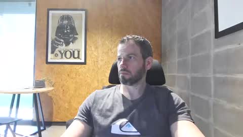 shad0w_hunter online show from February 21, 2025, 12:17 pm