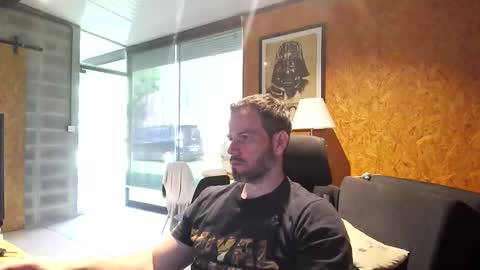 shad0w_hunter online show from March 6, 2026, 12:34 pm