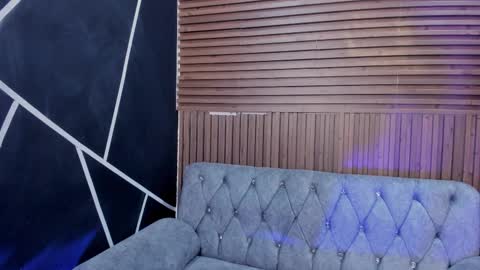 Liz online show from February 18, 2026, 9:44 pm