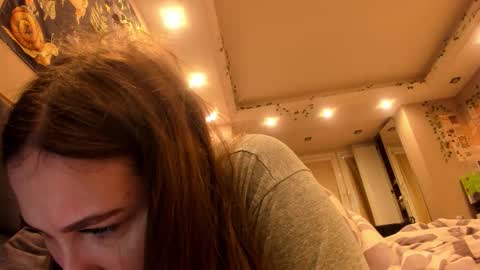 shadow_raffi online show from September 14, 2025, 3:27 am