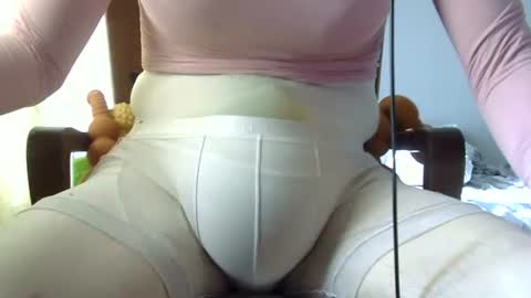 shakespeareisahomie online show from November 23, 2025, 5:35 pm