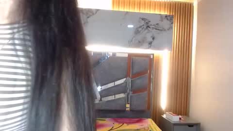 shakirajackson202cl online show from October 26, 2025, 11:16 am