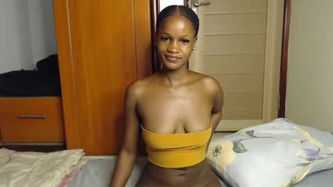 Shaky online show from November 11, 2025, 3:23 pm