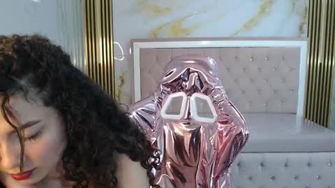 Shalon  online show from December 18, 2024, 4:28 pm