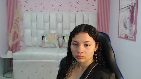 Shalon  online show from October 6, 2025, 1:08 pm
