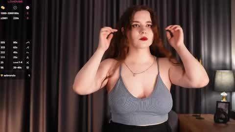 Maya3 online show from October 25, 2025, 3:18 pm