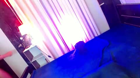 MISS SHANE online show from February 26, 2025, 5:28 pm