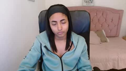 shanelle online show from March 8, 2025, 6:54 am