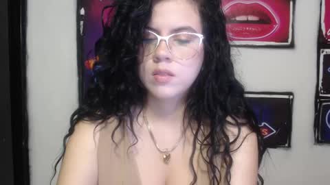 Shanell Moore online show from December 17, 2024, 11:28 am
