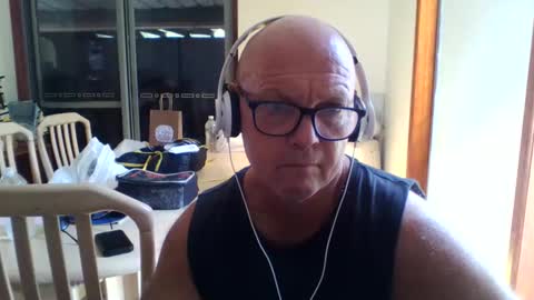 shaneo781570 online show from April 4, 2026, 1:04 am