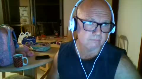 shaneo781570 online show from April 10, 2026, 6:23 pm