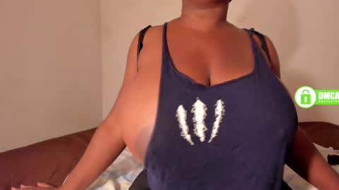 Snapshot of shaniblack chatting on February 1, 2025, 5:58 pm Danna online show from February 1, 2025, 5:58 pm