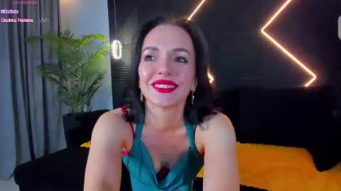 Snapshot of shanita_aura chatting on July 5, 2026, 3:19 pm Hi Im Shanita or Mistress online show from July 5, 2026, 3:19 pm