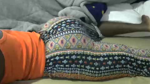 shaniz45 online show from January 20, 2025, 6:21 am