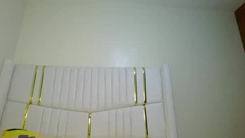 Snapshot of shanizz001 chatting on February 13, 2025, 10:54 pm shanizz online show from February 13, 2025, 10:54 pm