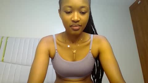 Snapshot of shanizz001 chatting on February 23, 2025, 4:46 pm shanizz online show from February 23, 2025, 4:46 pm