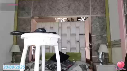 Shantal Chocolet  online show from September 20, 2025, 2:18 pm