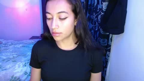 shantal_d01 online show from September 21, 2025, 12:23 am